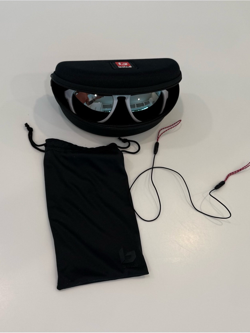 Bollé Adventurer sunglasses - Picture 10 of 12